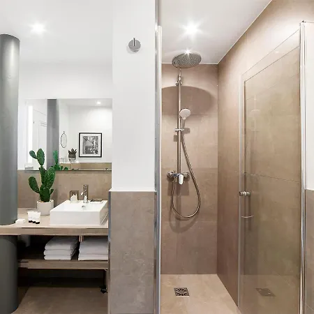 Livinparis - Luxury 2 Bedrooms Centre Pompidou * Paris
