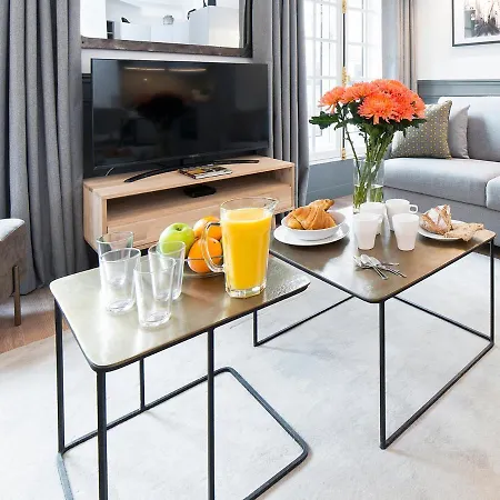 Livinparis - Luxury 2 Bedrooms Centre Pompidou * Paris