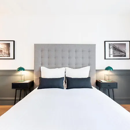 Livinparis - Luxury 2 Bedrooms Centre Pompidou Апартаменты Париж